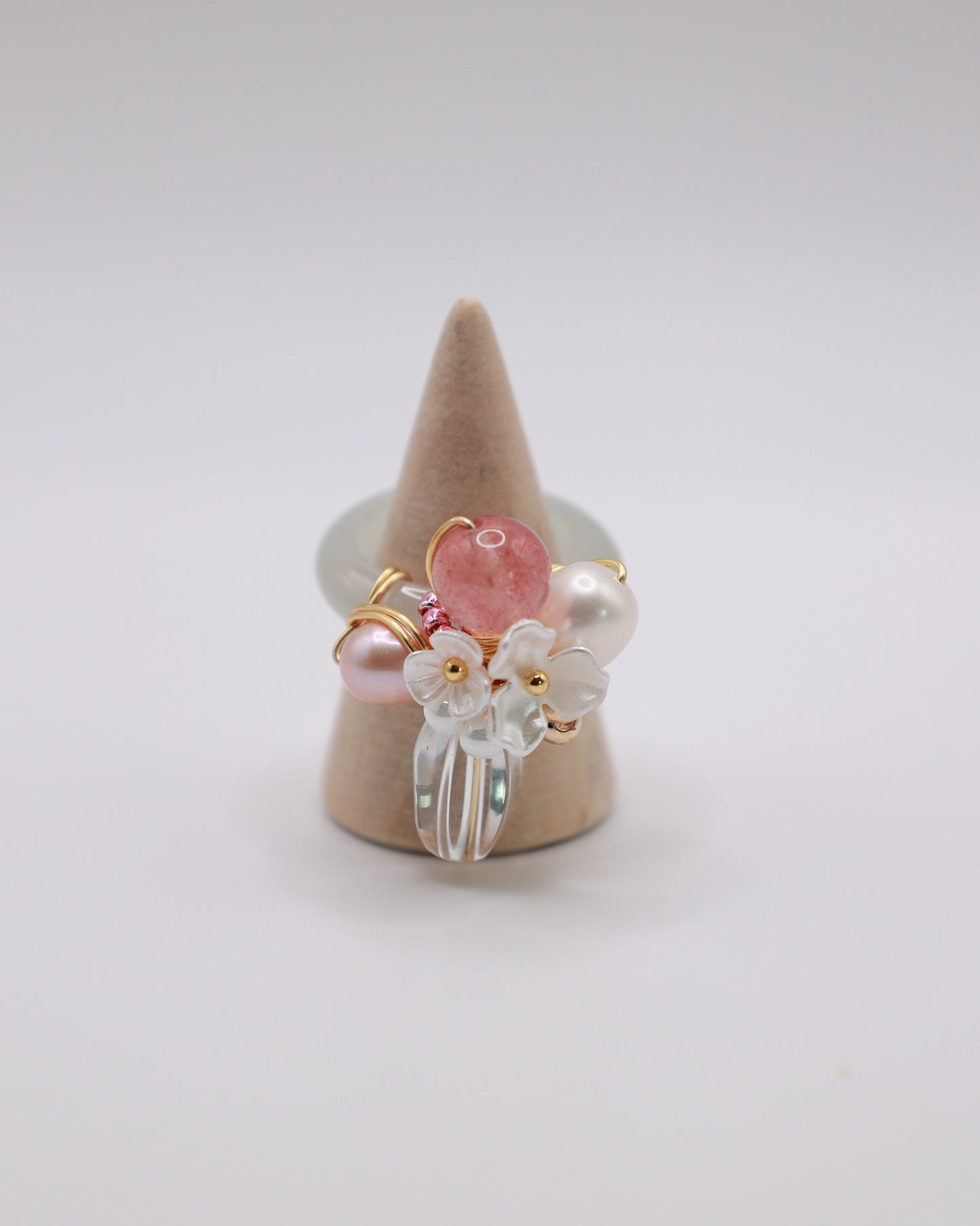 Blosselle Art Ring