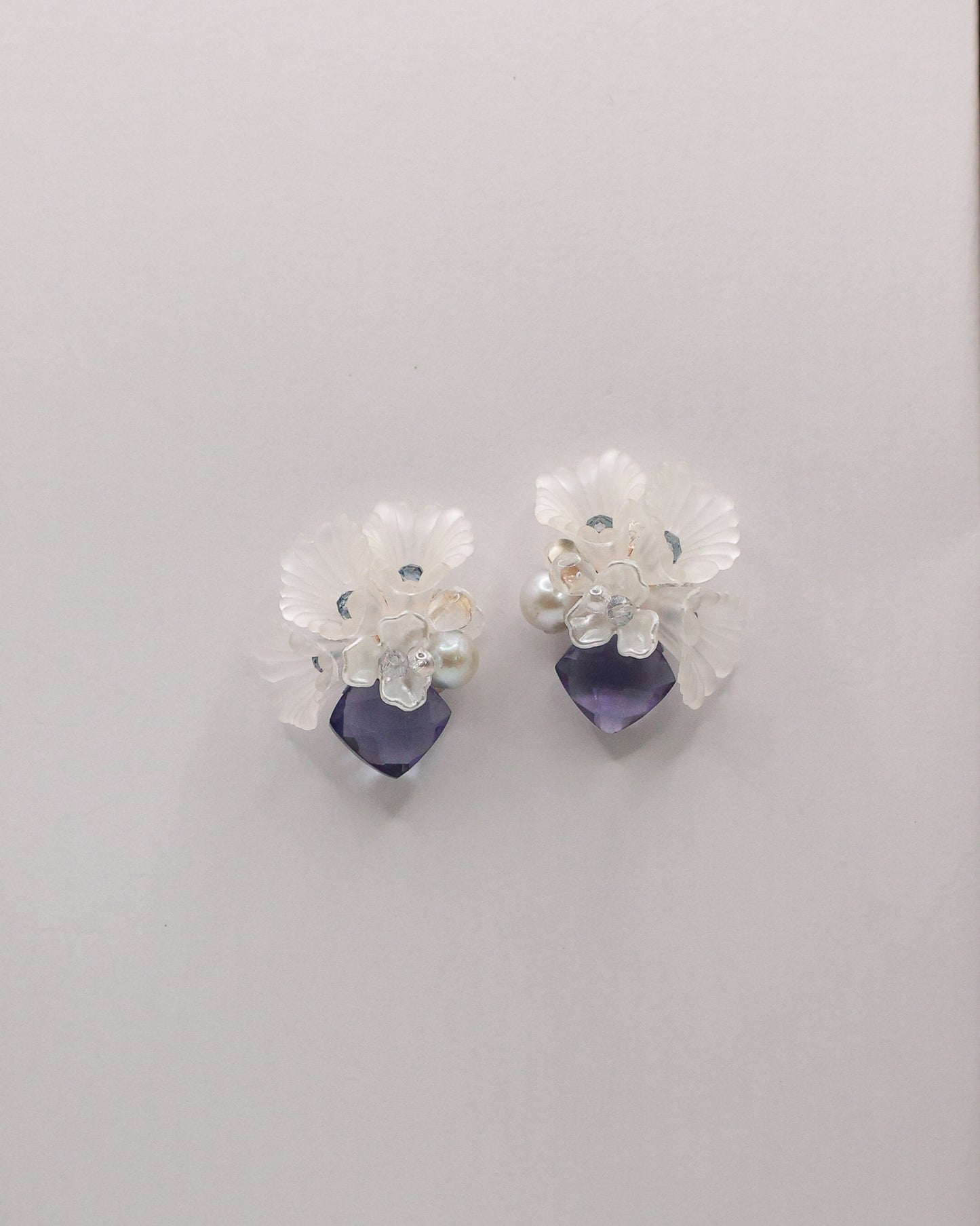 Hanataba: Ruriiro Art Earrings