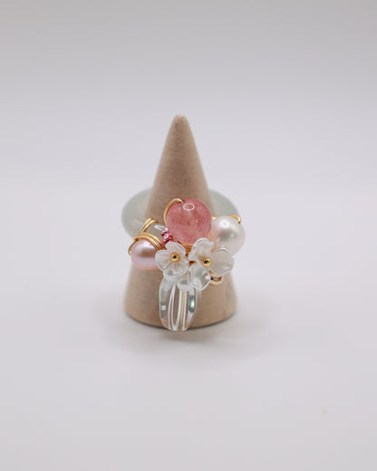Blosselle Art Ring