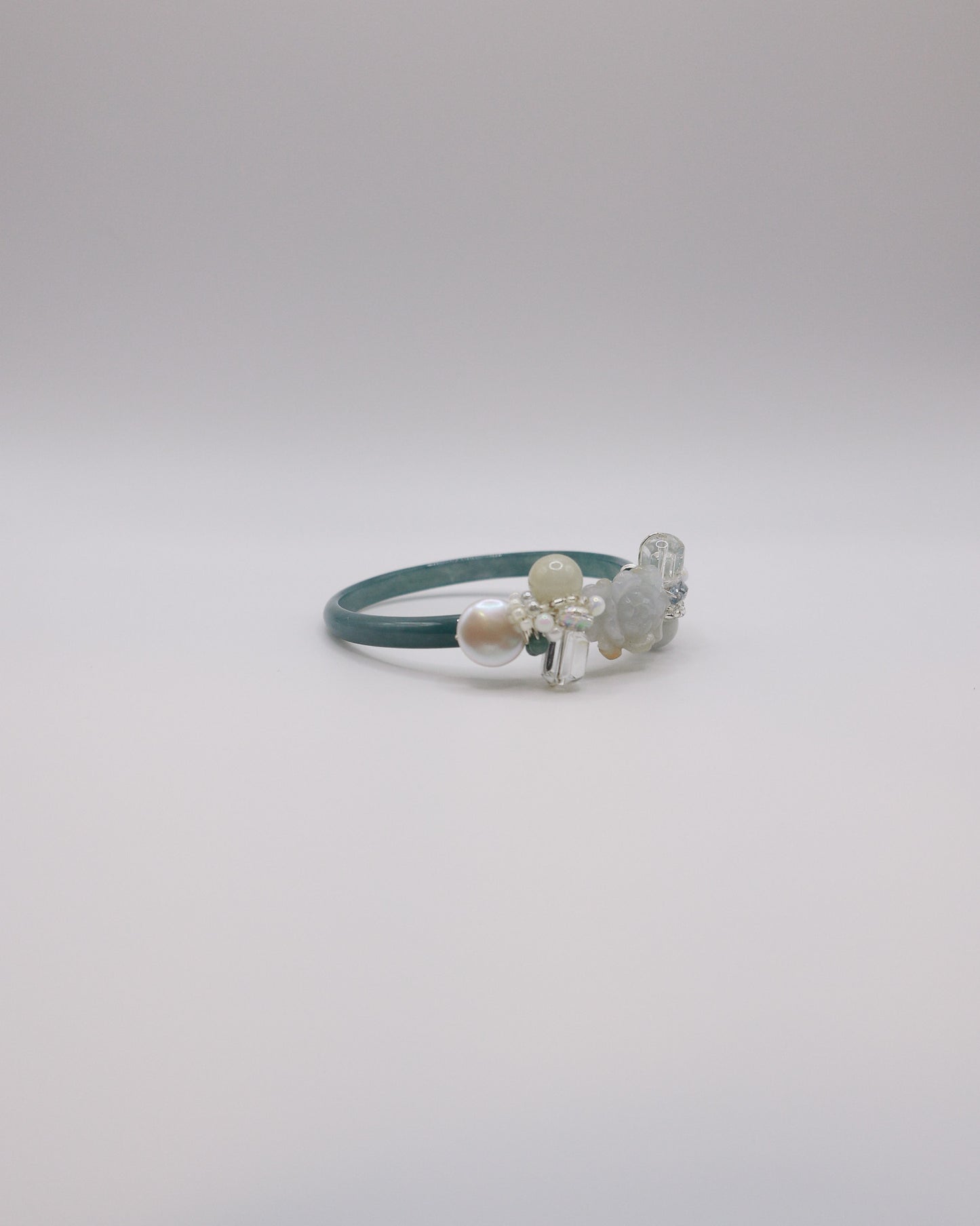Halo Bloom Guatemalan Jade Bangle