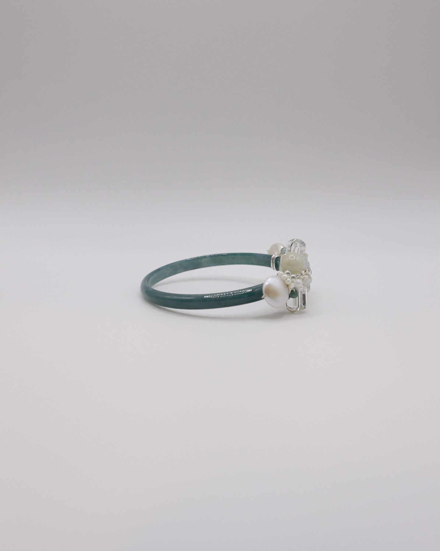 Halo Bloom Guatemalan Jade Bangle