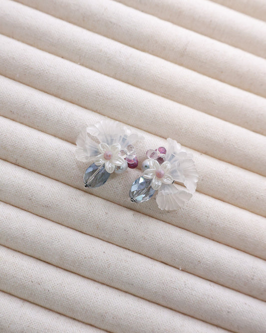 Hanataba: Kasumi Art Earrings