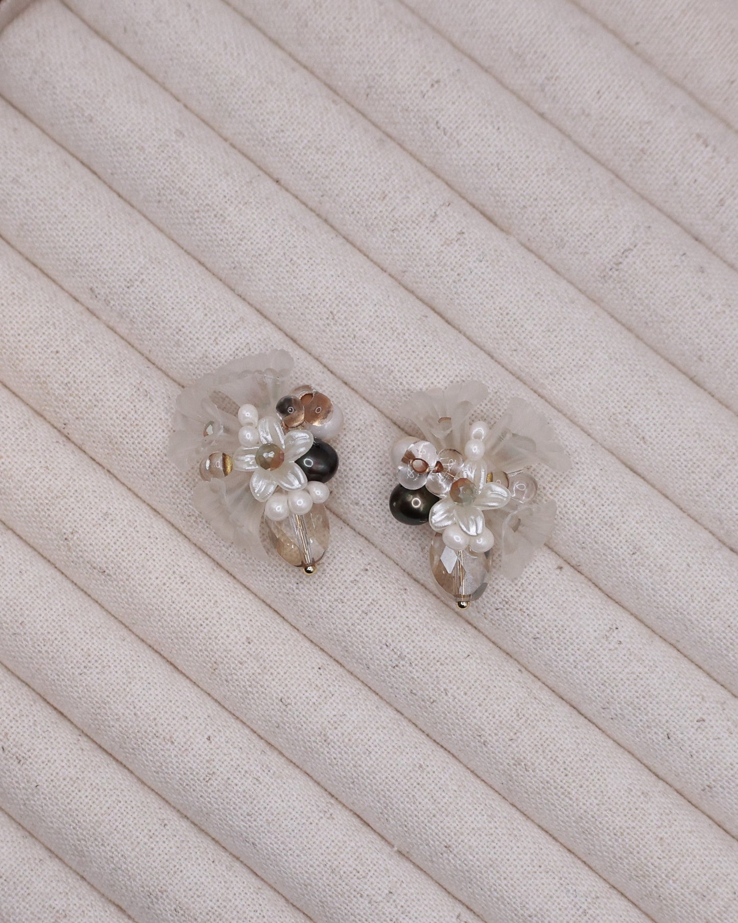 Hanataba - Awa Art Earrings