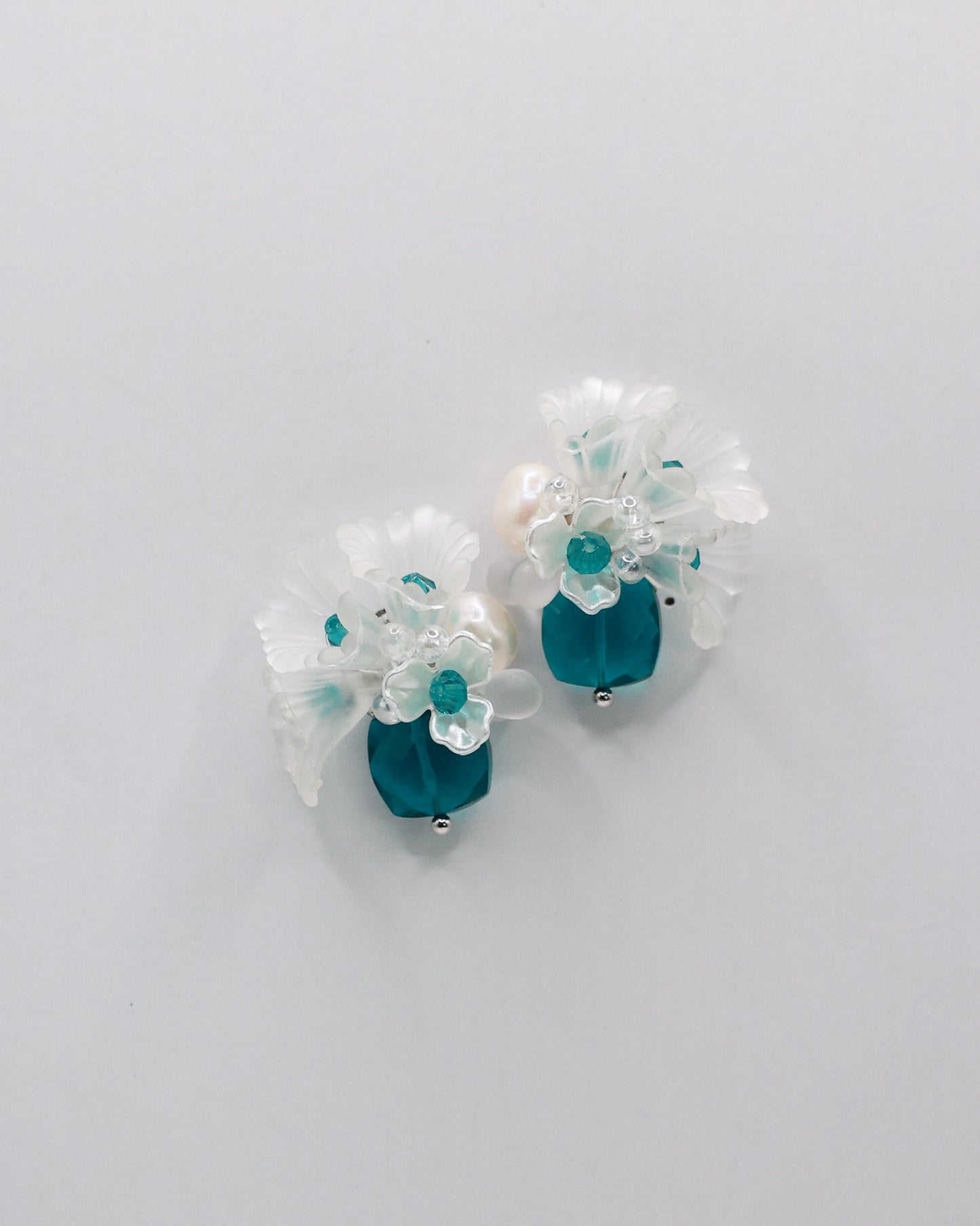 Hanataba: Aoi Art Earrings
