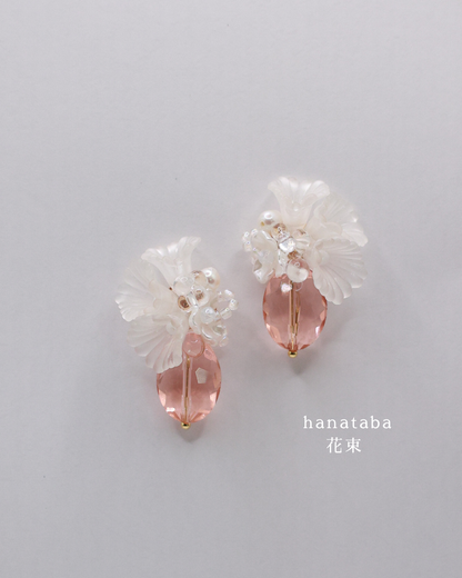 Hanataba: Momoiro Art Earrings