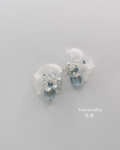 Hanataba: Mizuiro Art Earrings