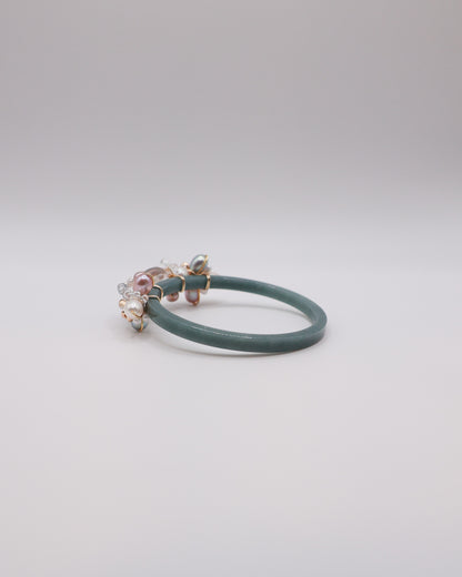 Lumi Grace Guatemalan Jade Bangle