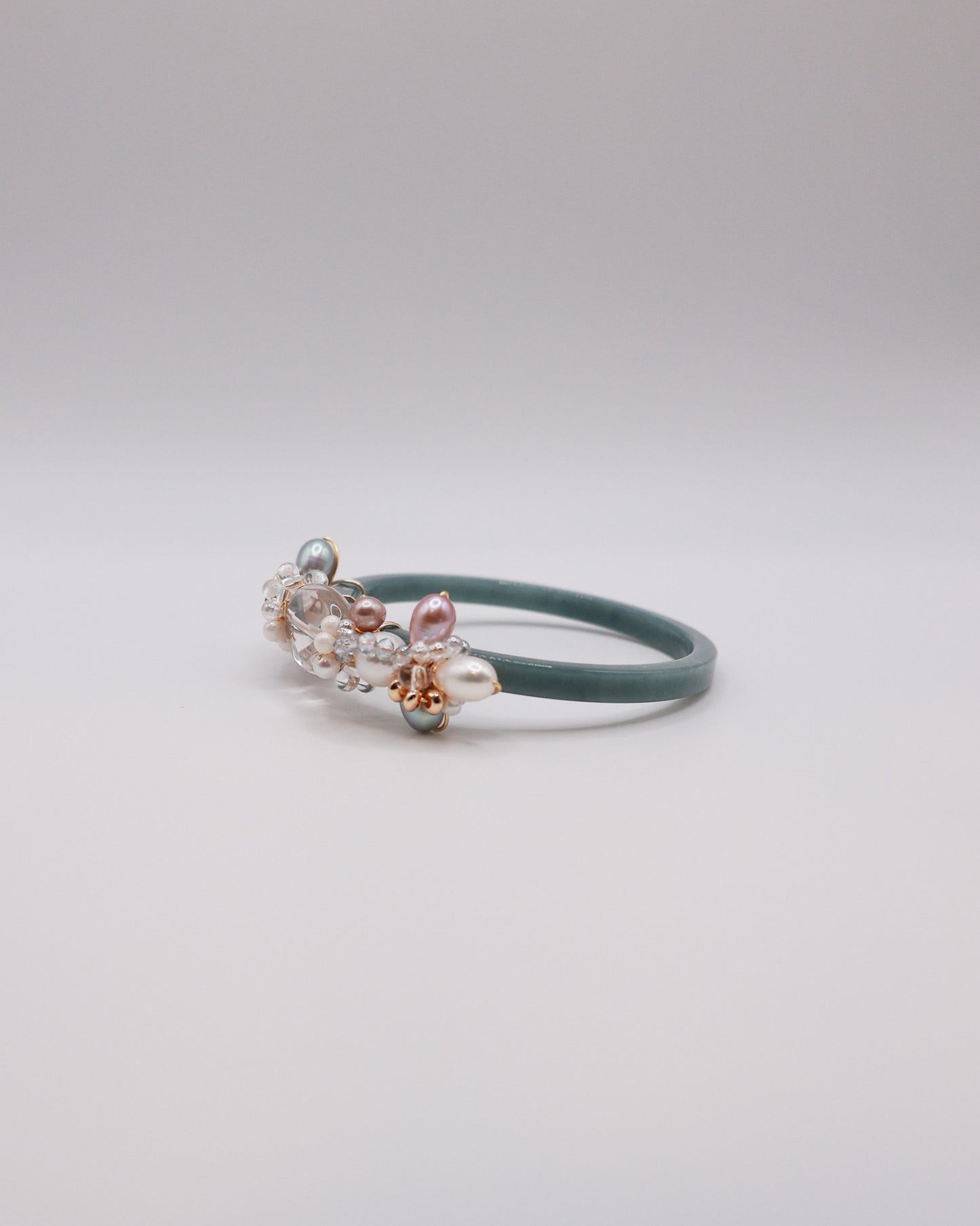 Lumi Grace Guatemalan Jade Bangle