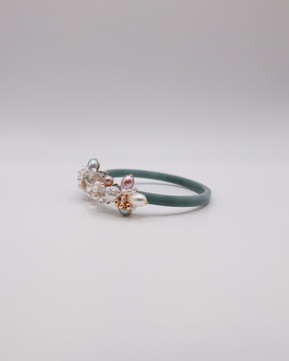 Lumi Grace Guatemalan Jade Bangle