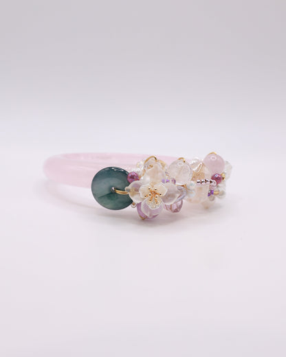 Vanda City Rose Quartz Crystal Bangle